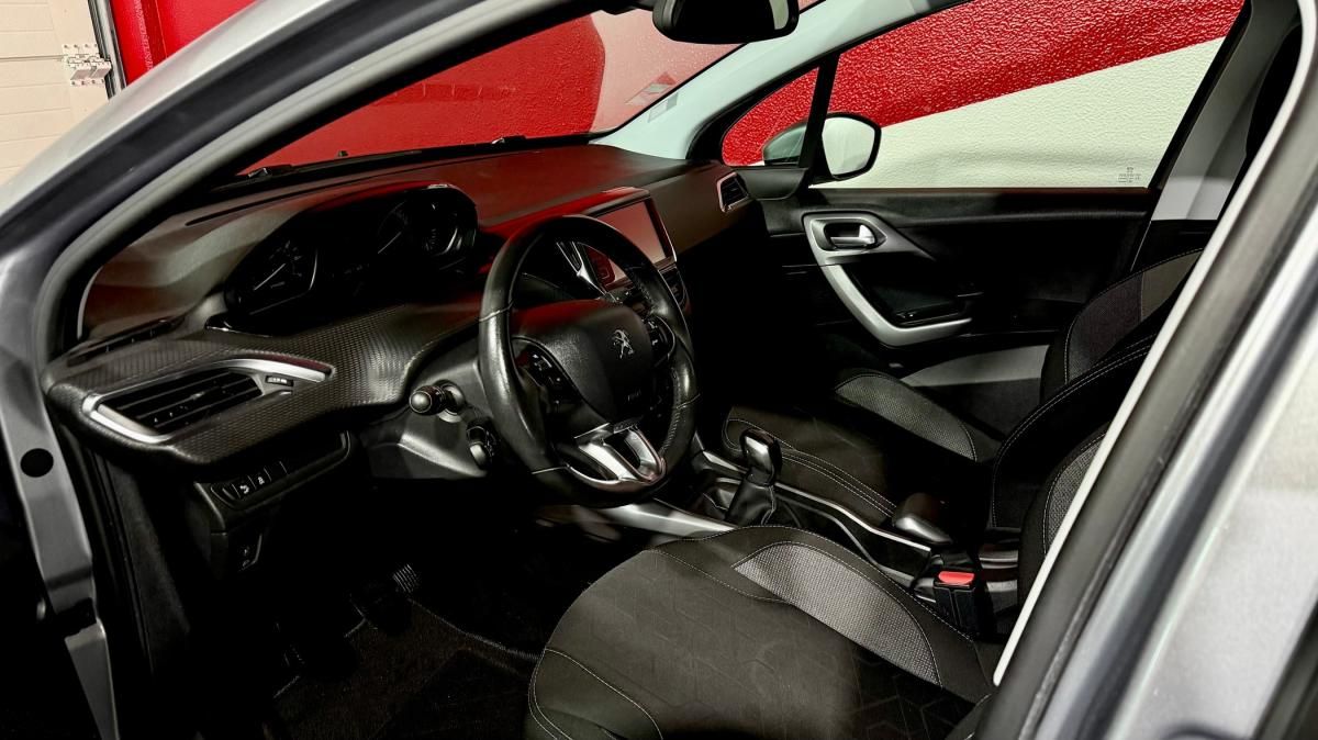 peugeot-2008-2017-gasolina-1199cc