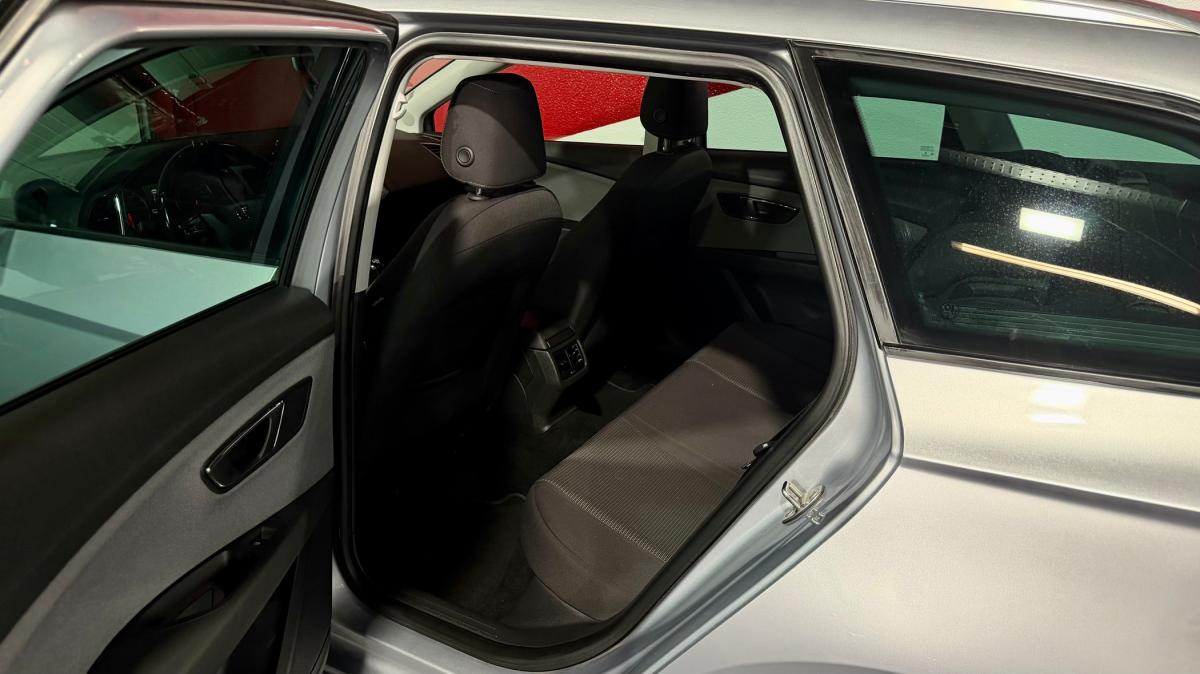 seat-leon-st-2018-diesel-1598cc