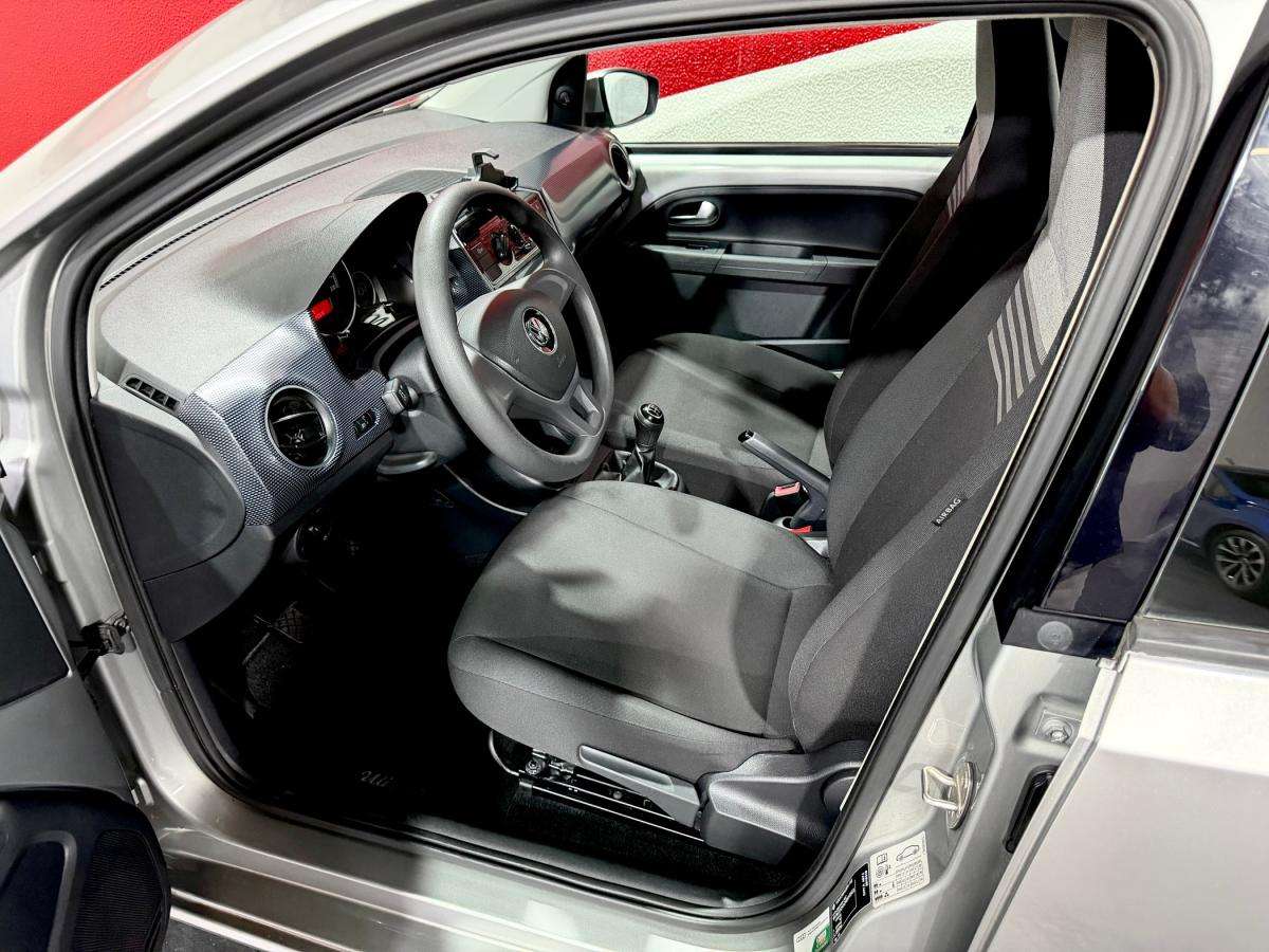 volkswagen-up-2016-gasolina-999cc