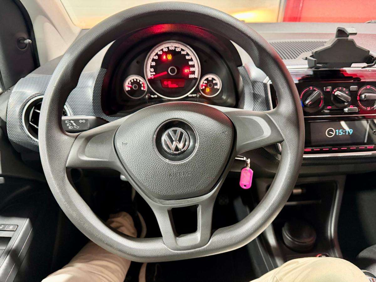 volkswagen-up-2016-gasolina-999cc