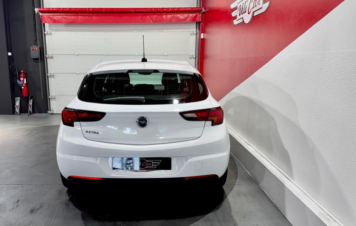opel-astra-2018-diesel-1598cc