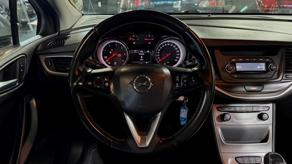 opel-astra-2018-diesel-1598cc
