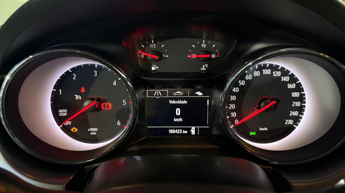 opel-astra-2018-diesel-1598cc