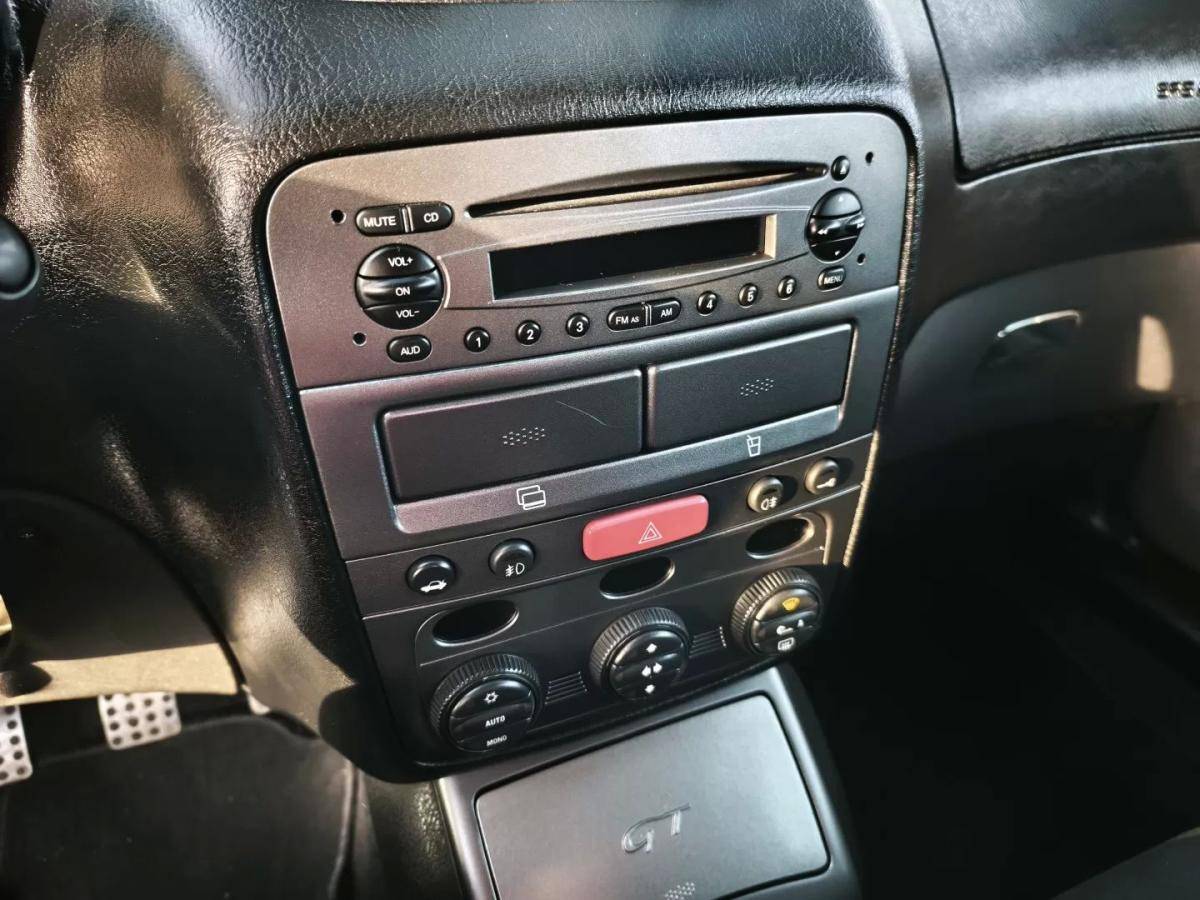 alfa-romeo-gt-2010-diesel-1910cc