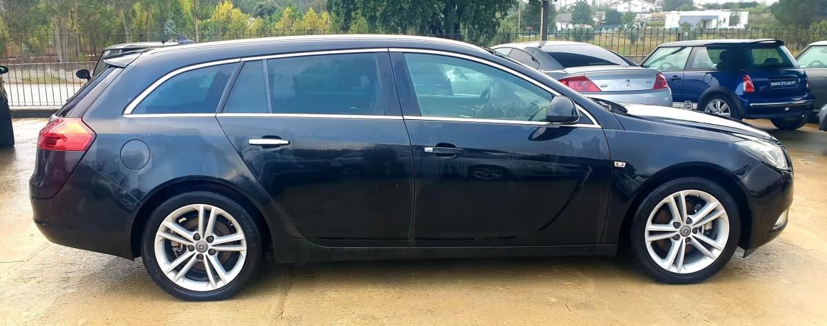 opel-insignia-sports-tourer-2011-diesel-1956cc