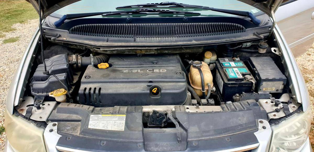 chrysler-voyager-2004-diesel-2499cc
