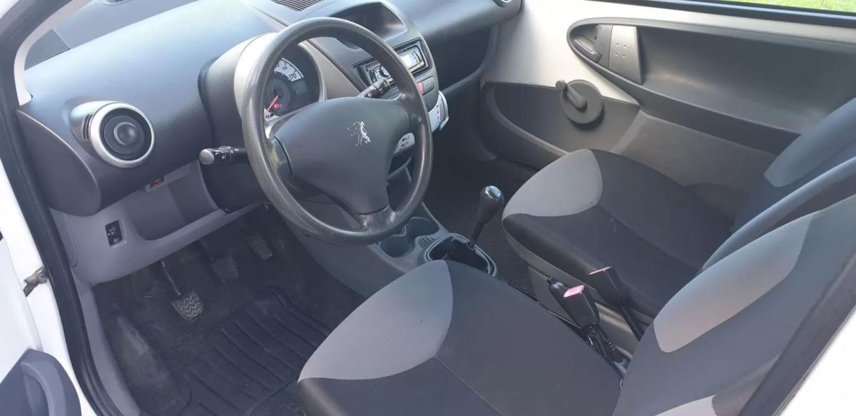 peugeot-107-2009-gasolina-998cc