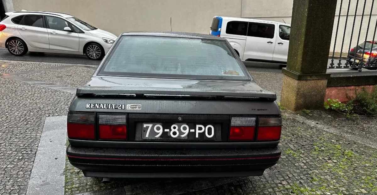 renault-21-2-2-1988-gasolina-2165cc