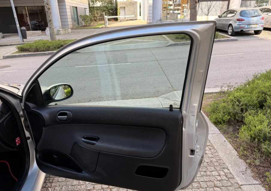 peugeot-206-2-0-hdi-2001-diesel-1997cc