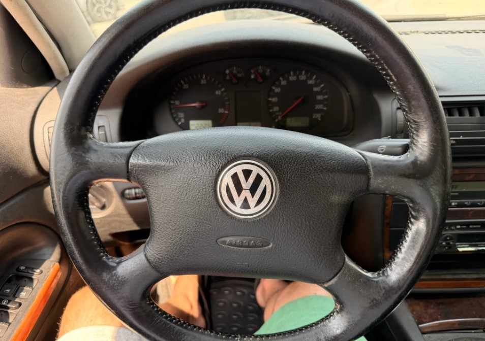 volkswagen-passat-1-9-tdi-1998-diesel-1896cc