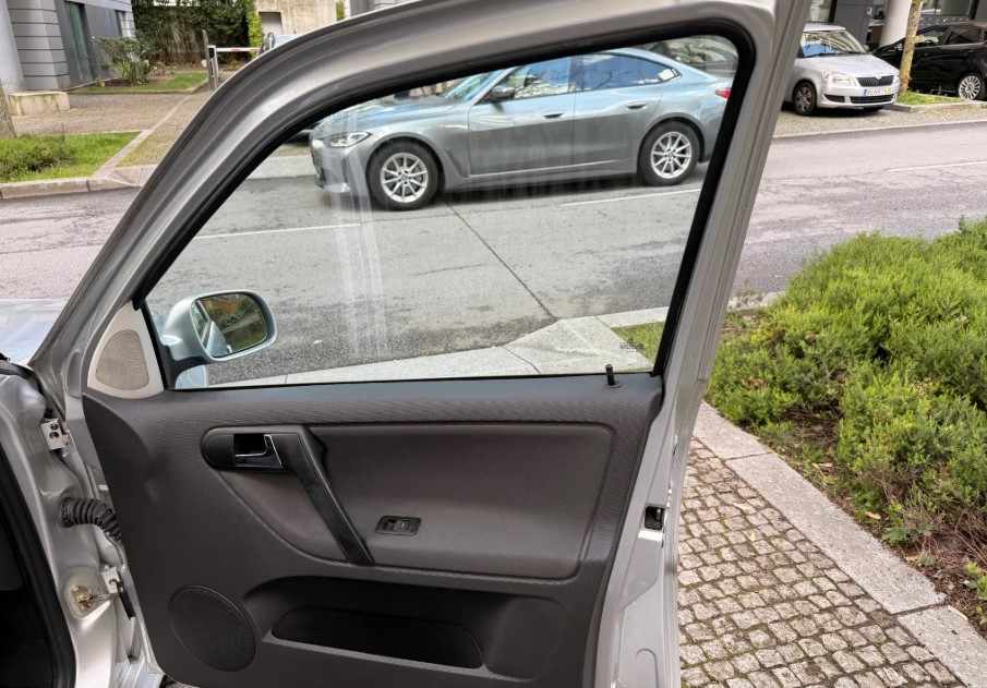 volkswagen-polo-1-4-2000-gasolina-1390cc