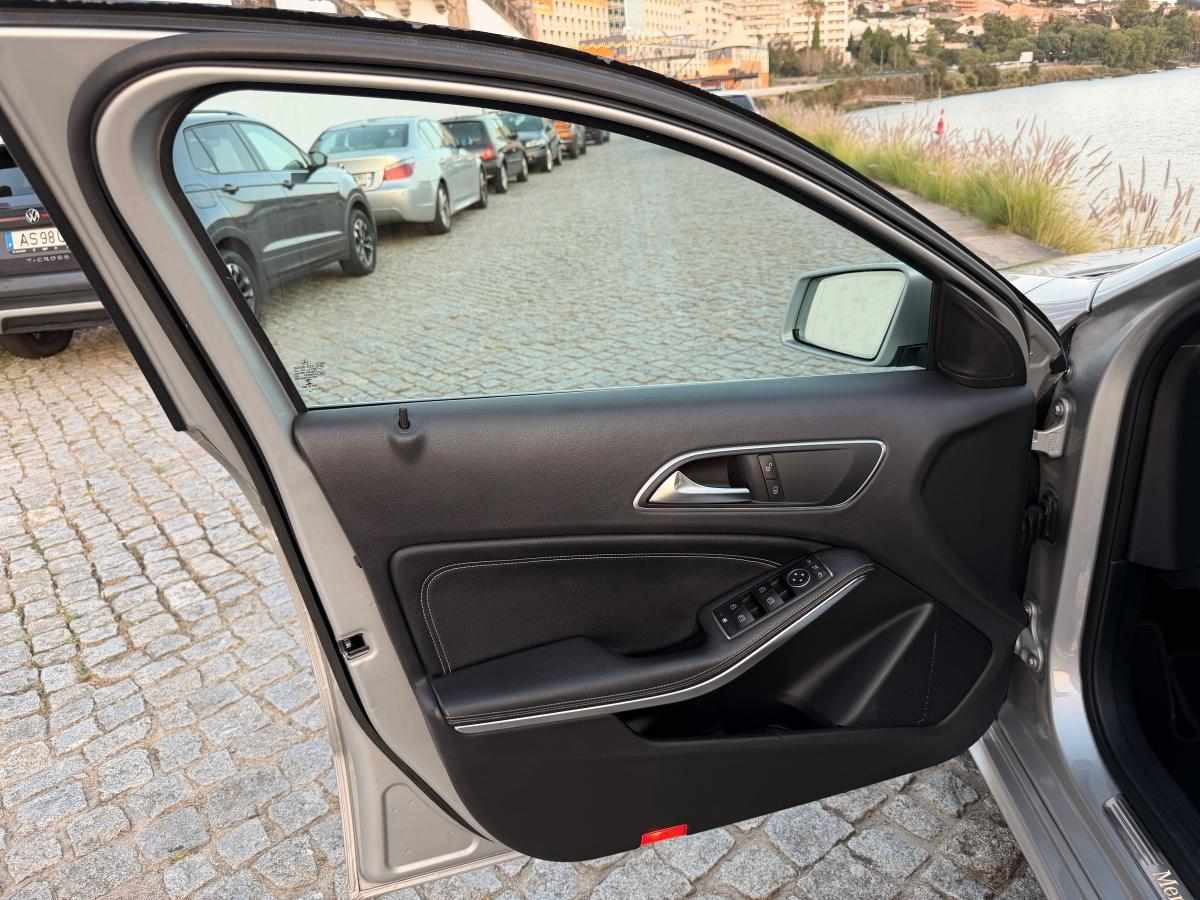 mercedes-benz-classe-a-a-200-d-2016-diesel-2143cc