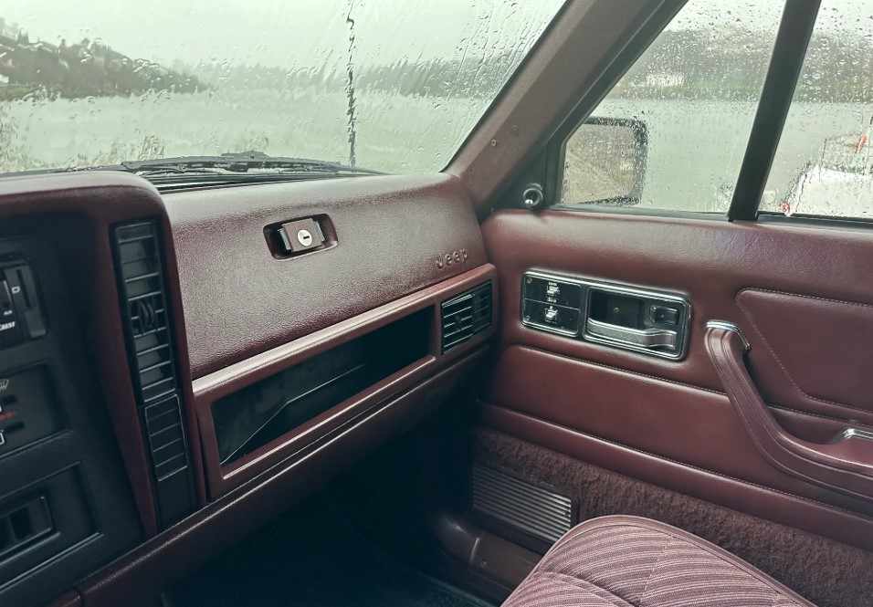 jeep-cherokee-2-1-4x4-1988-diesel-2068cc