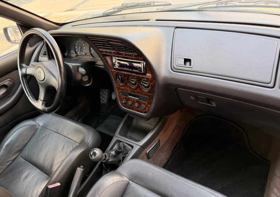 peugeot-306-1-8-1995-gasolina-1761cc