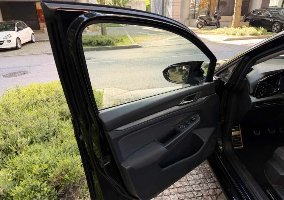 volkswagen-golf-1-0-tsi-bluemotion-2022-gasolina-999cc