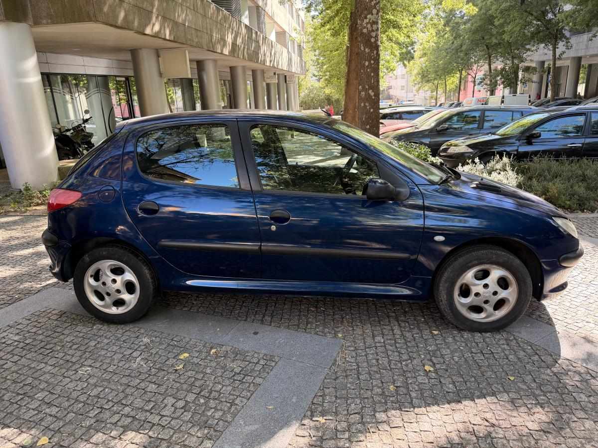 peugeot-206-1-1-2000-gasolina-1124cc