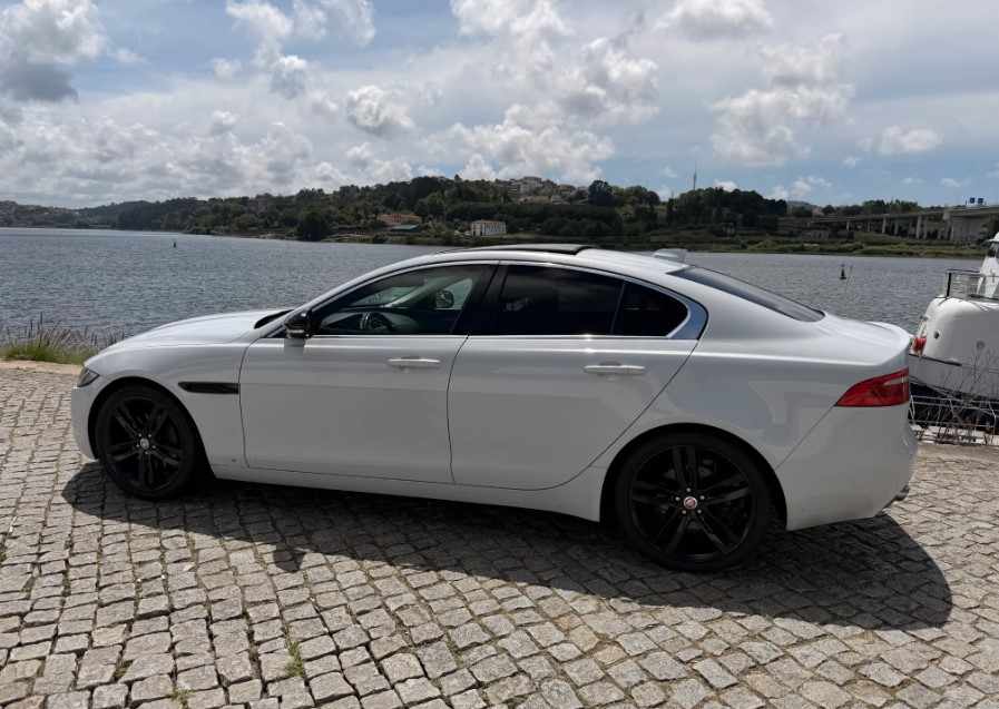 jaguar-xe-20d-2016-diesel-1999cc