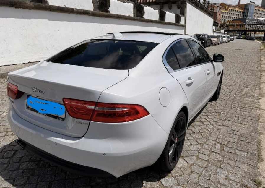 jaguar-xe-20d-2016-diesel-1999cc