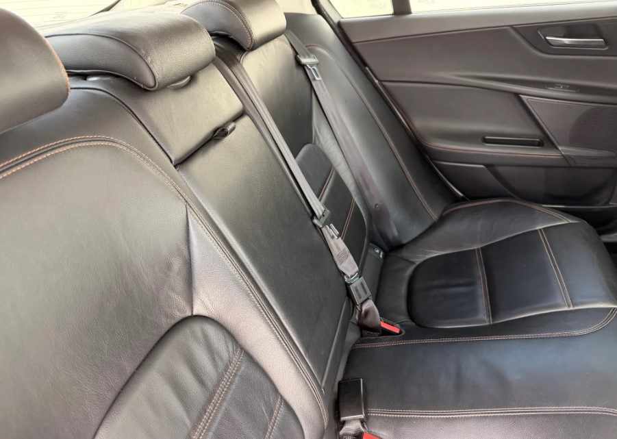 jaguar-xe-20d-2016-diesel-1999cc