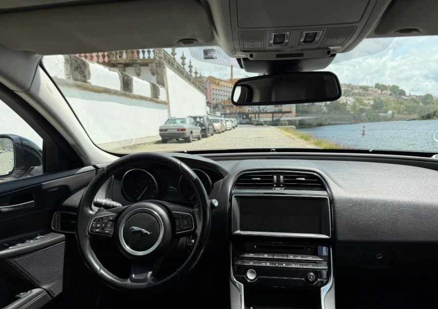 jaguar-xe-20d-2016-diesel-1999cc