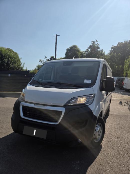 peugeot-boxer-2024-diesel-2179cc