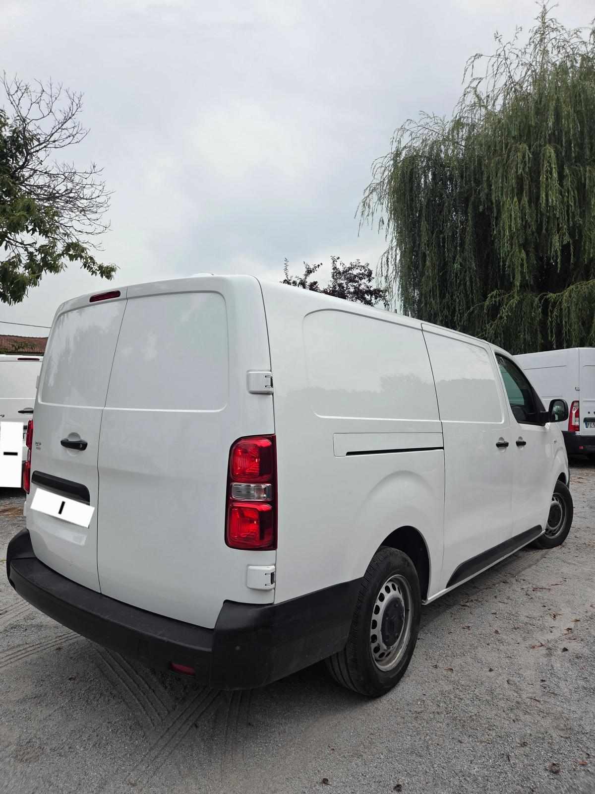 citroen-jumpy-2021-diesel-1997cc