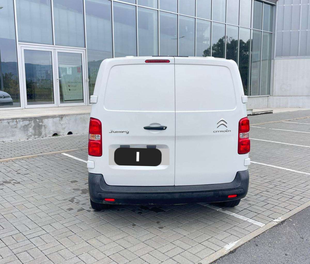 citroen-jumpy-2021-diesel-1499cc