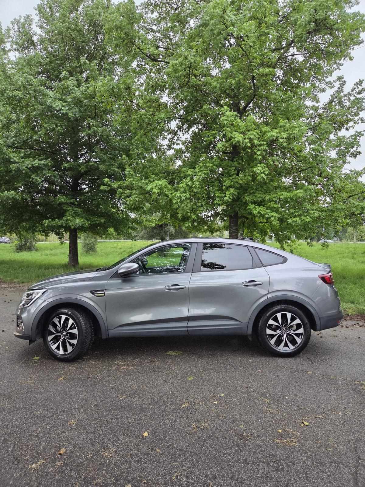 renault-arkana-2022-hibrido-a-gasolina-1598cc