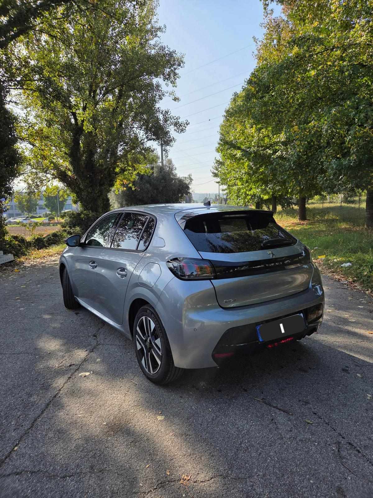 peugeot-208-2023-gasolina-1199cc