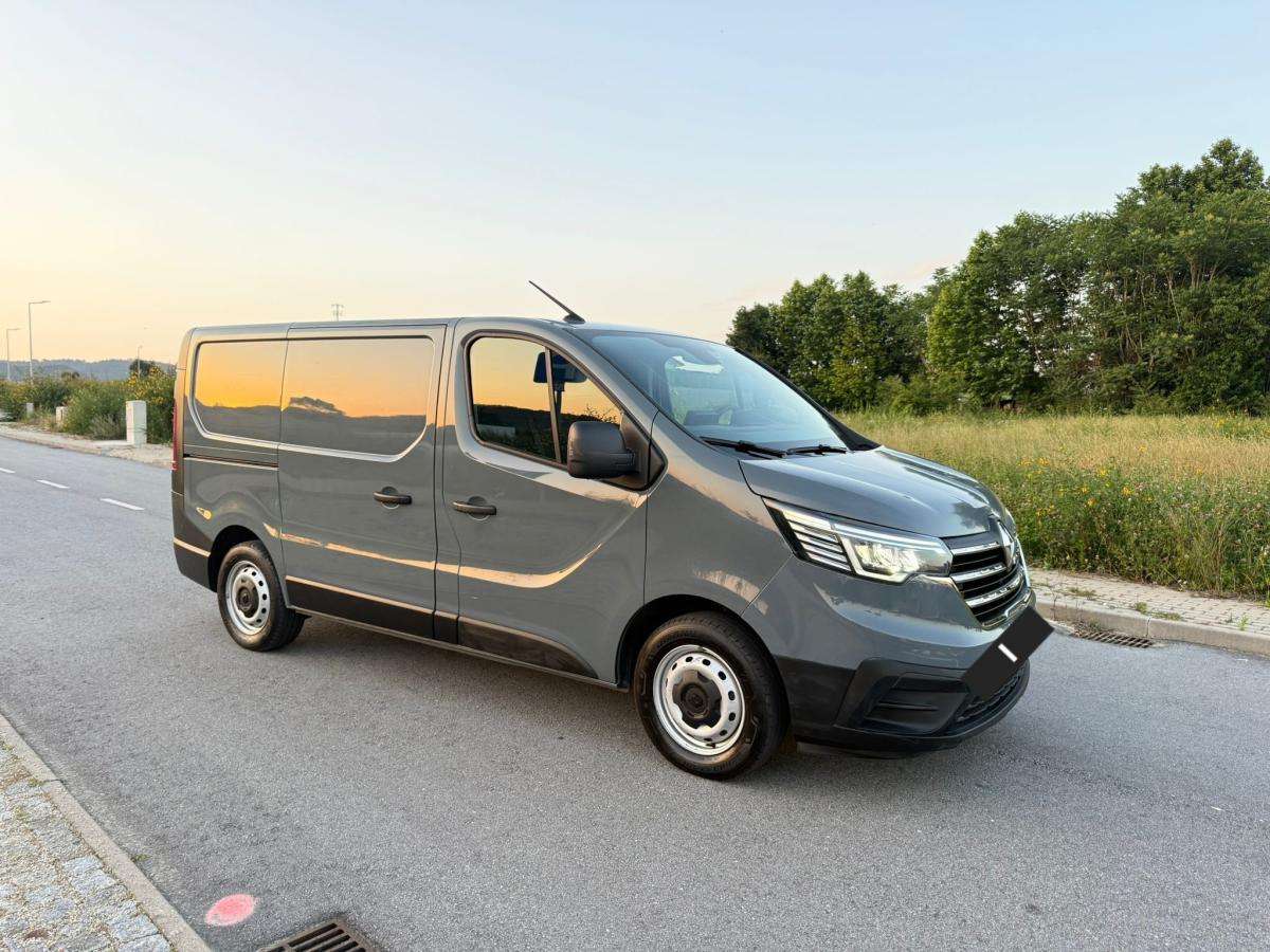renault-trafic-2022-diesel-1997cc