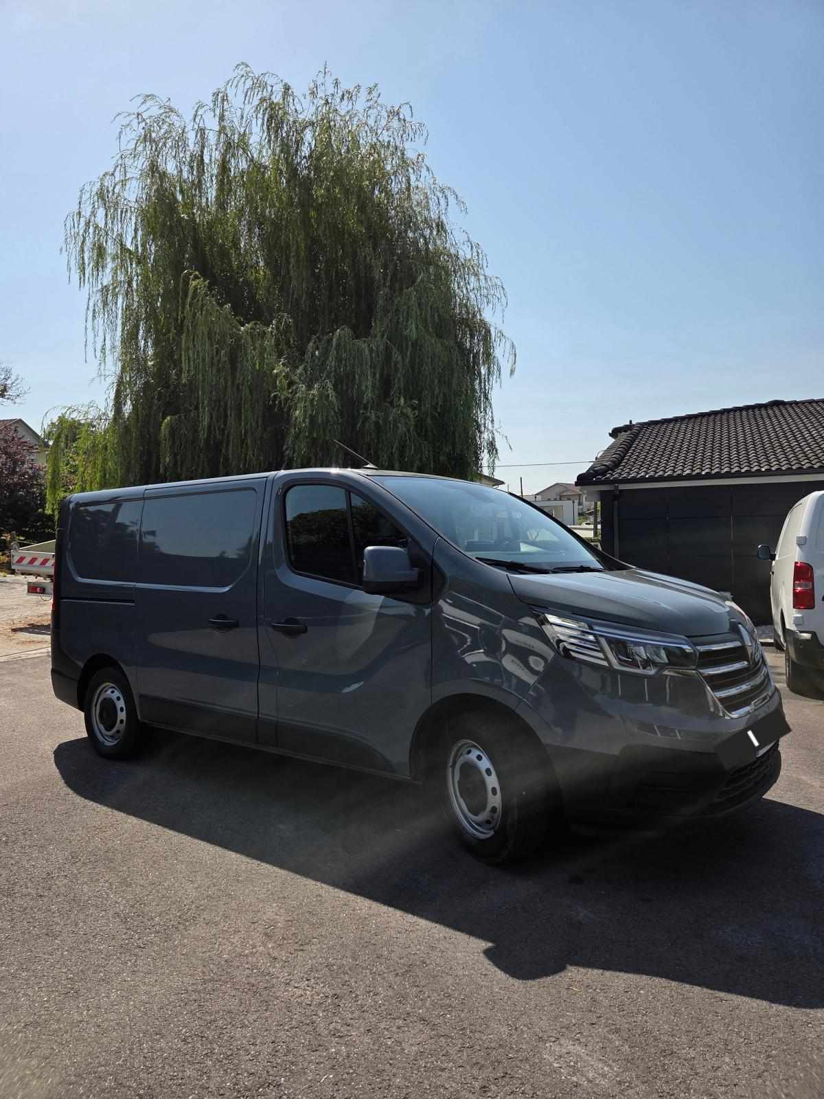 renault-trafic-2022-diesel-1997cc