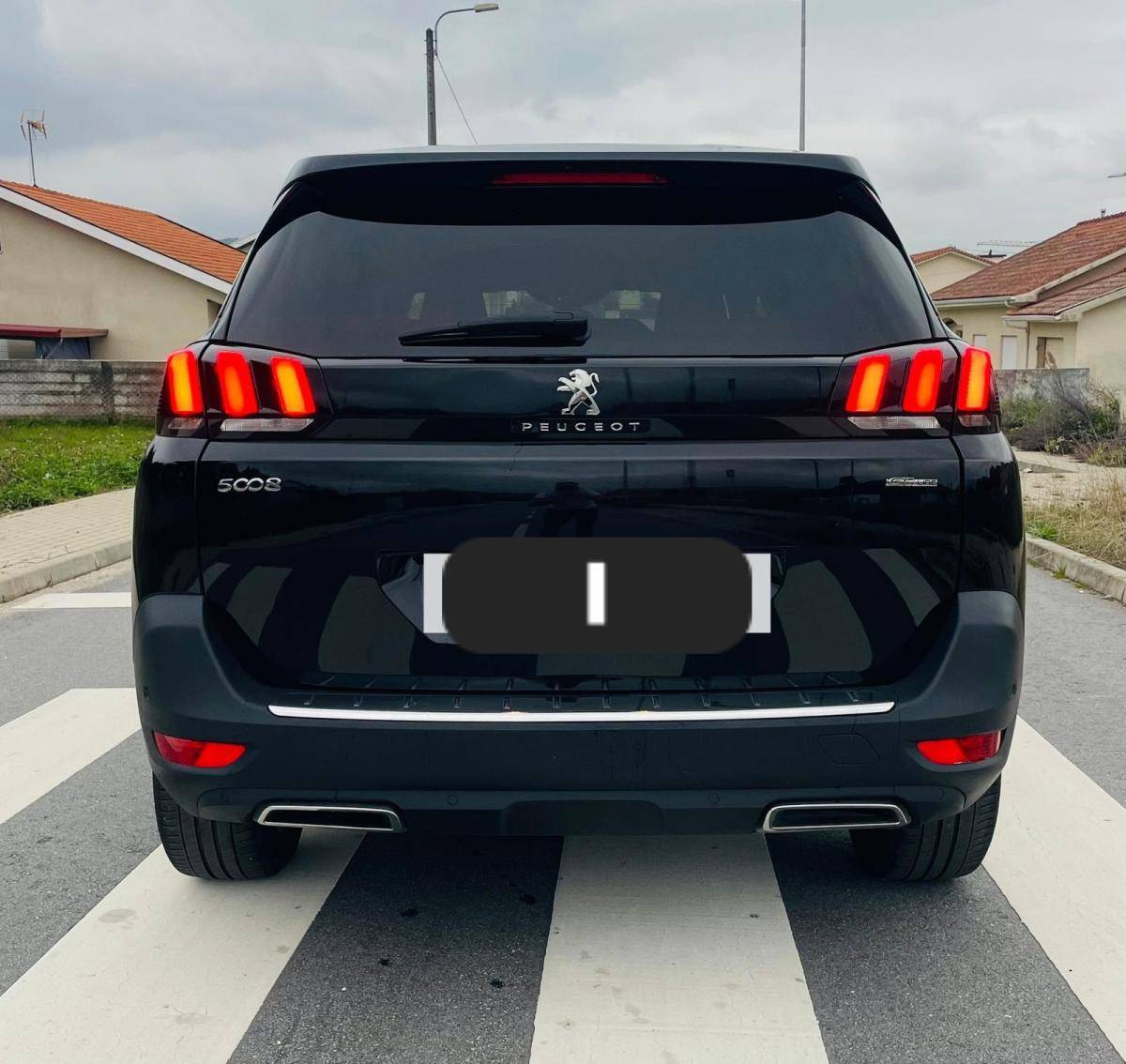 peugeot-5008-2020-diesel-1499cc