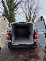 opel-vivaro-2023-diesel-1499cc