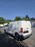 citroen-jumpy-2022-diesel-1499cc