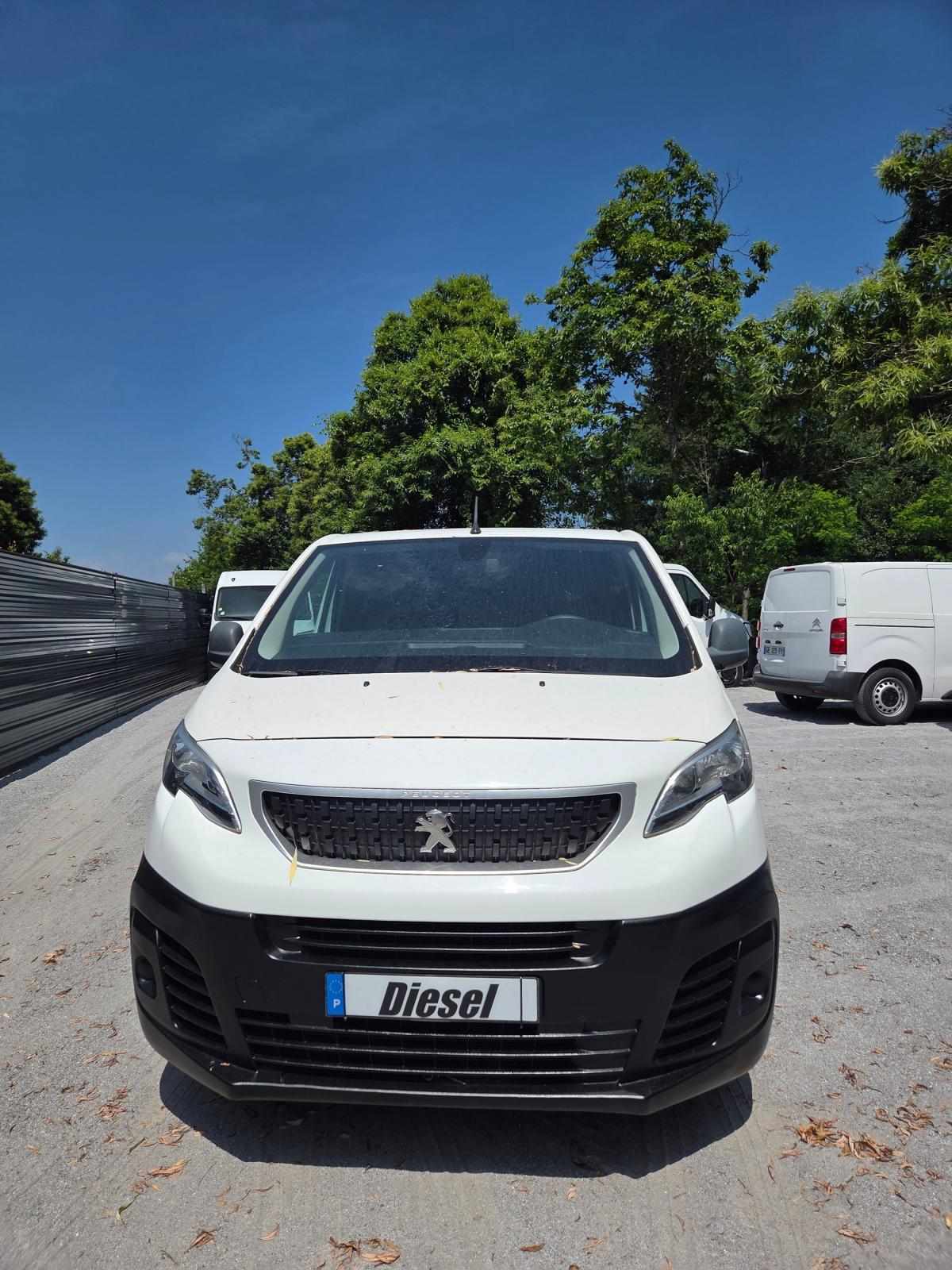 peugeot-expert-2018-diesel-1560cc