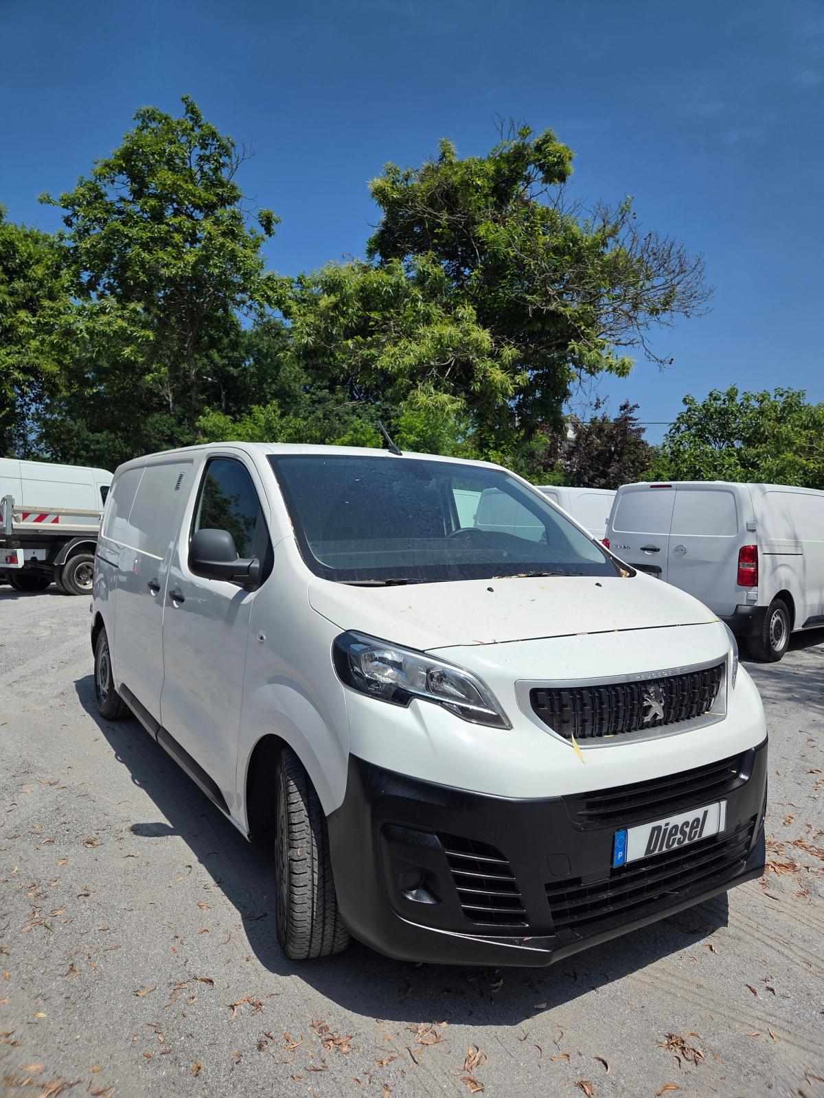 peugeot-expert-2018-diesel-1560cc