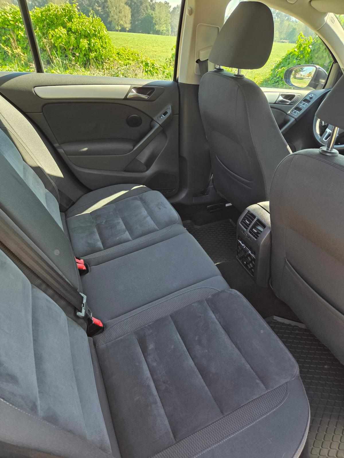 volkswagen-golf-2011-diesel-1598cc