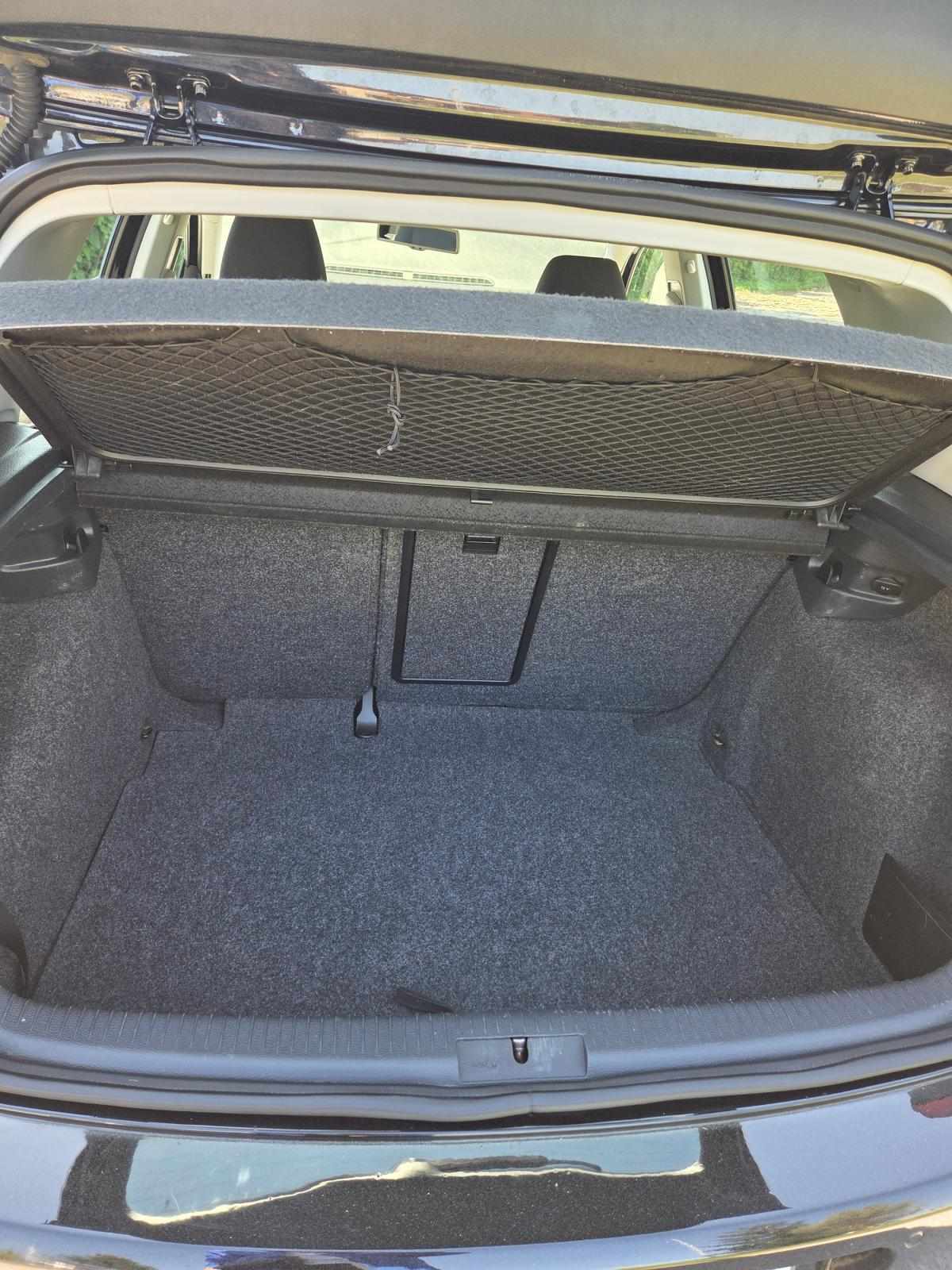 volkswagen-golf-2011-diesel-1598cc