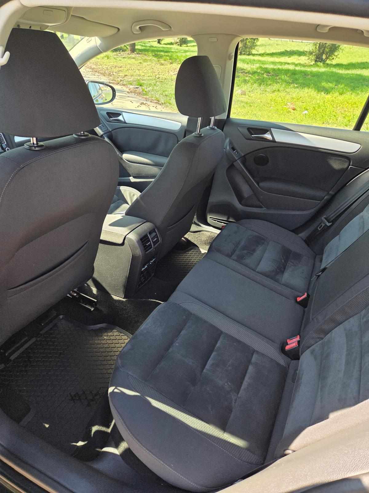 volkswagen-golf-2011-diesel-1598cc