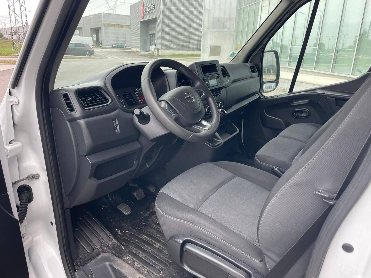 nissan-nv400-2021-diesel-2299cc