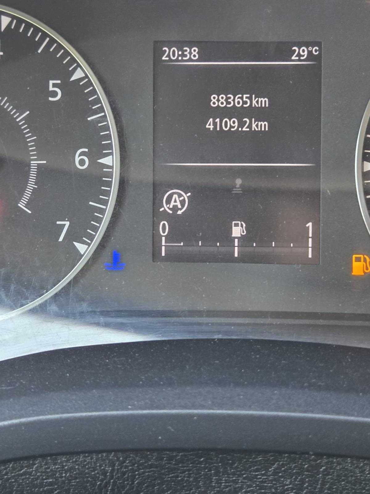 nissan-nv400-2021-diesel-2299cc
