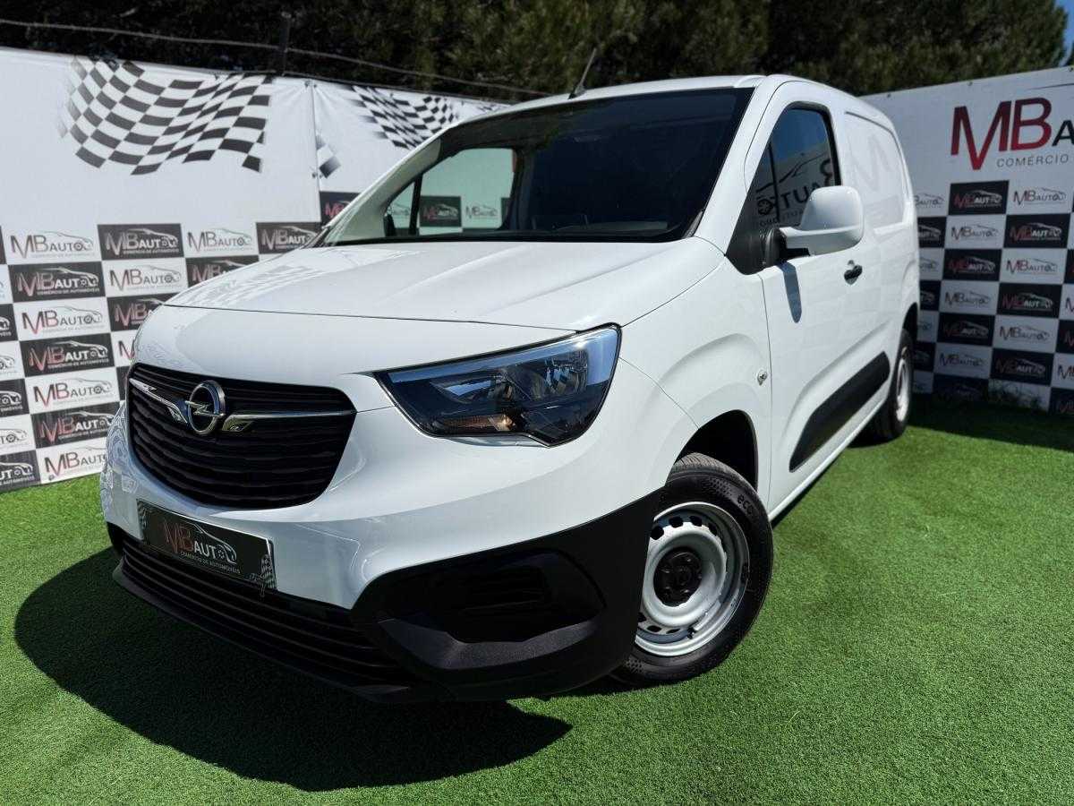 opel-combo-2021-diesel-1499cc
