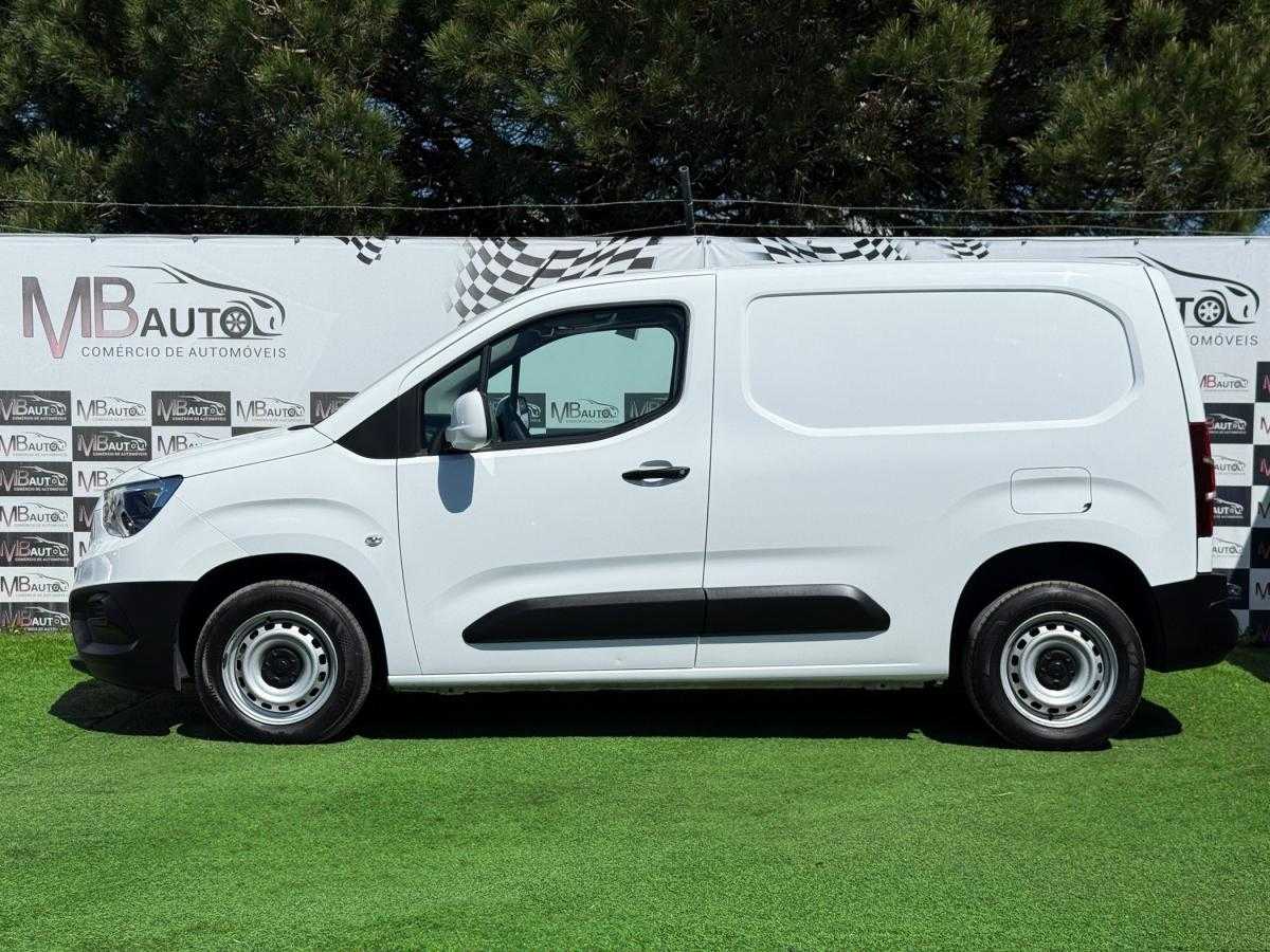 opel-combo-2021-diesel-1499cc