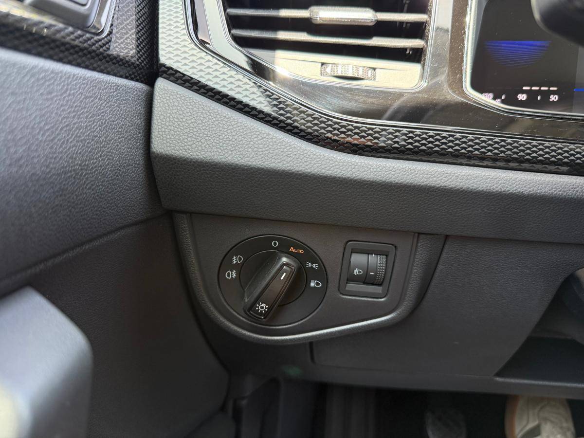 volkswagen-polo-2023-gasolina-999cc