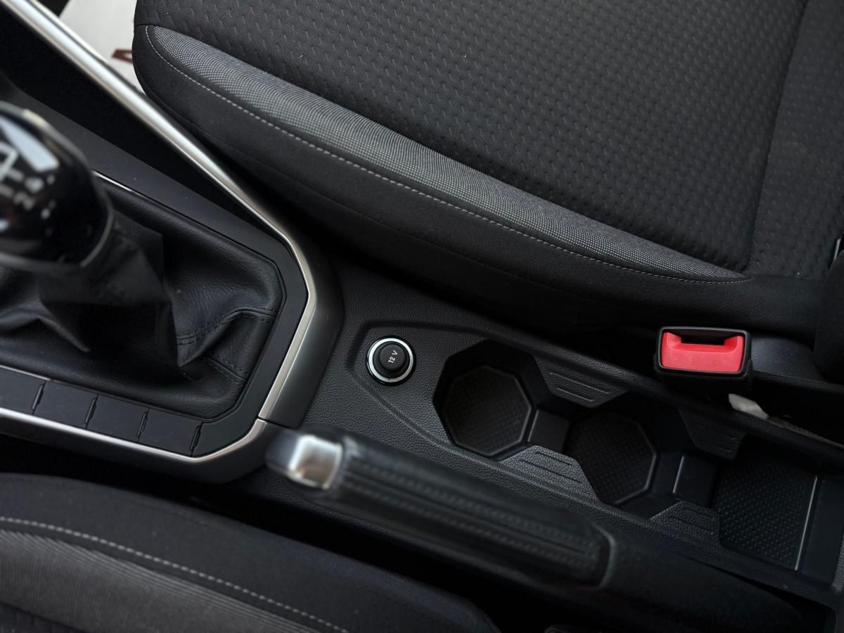volkswagen-polo-2023-gasolina-999cc