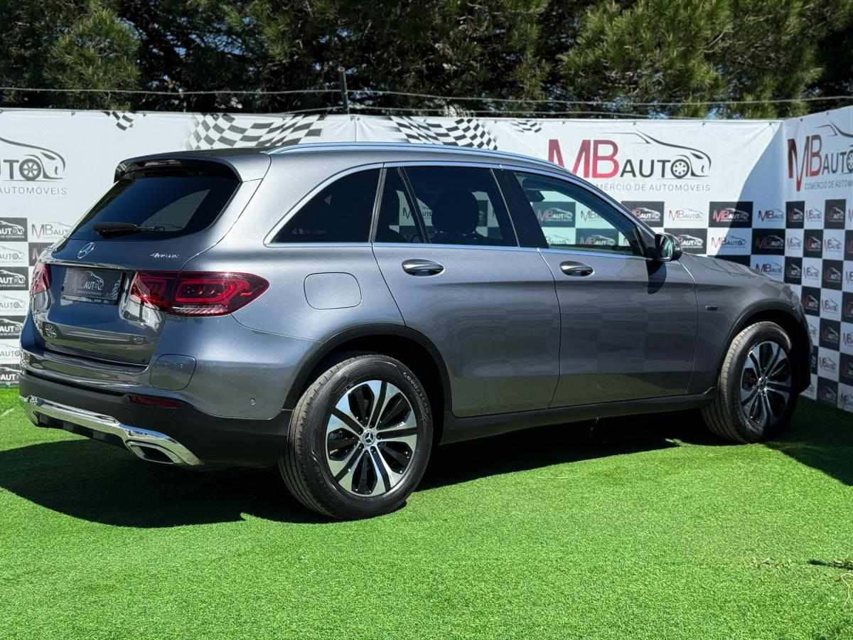 mercedes-benz-glc-2021-hibrido-a-diesel-1950cc