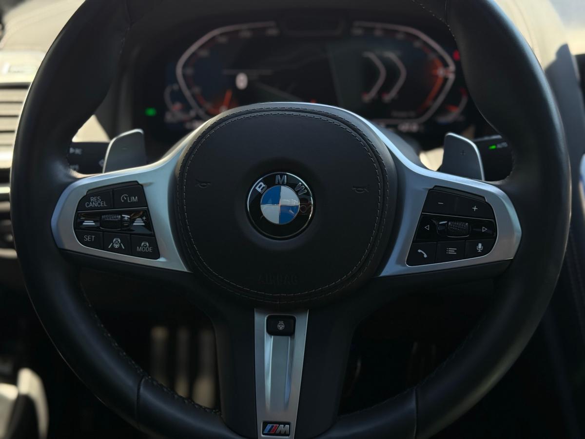 bmw-serie-8-2023-diesel-2993cc