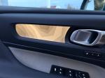volvo-xc40-2023-hibrido-a-gasolina-1477cc