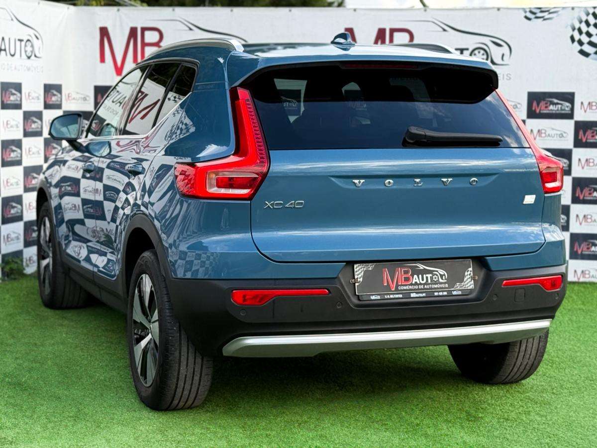 volvo-xc40-2023-hibrido-a-gasolina-1477cc