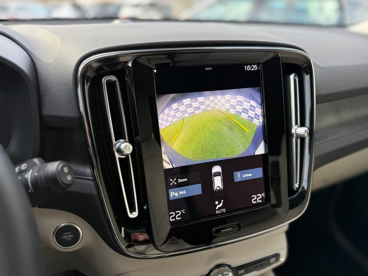 volvo-xc40-2023-hibrido-a-gasolina-1477cc